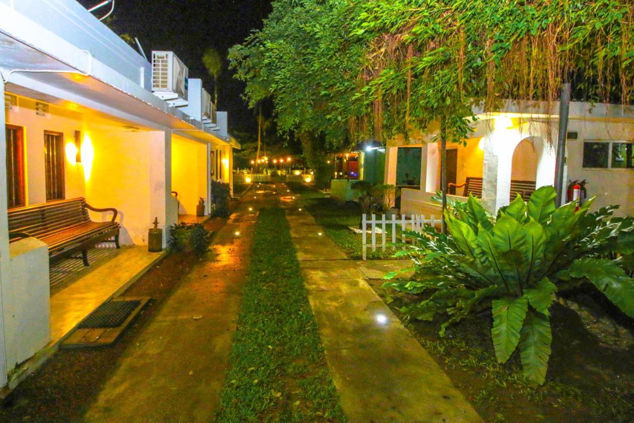 Hotel Nawathana มาตารา ภายนอก รูปภาพ